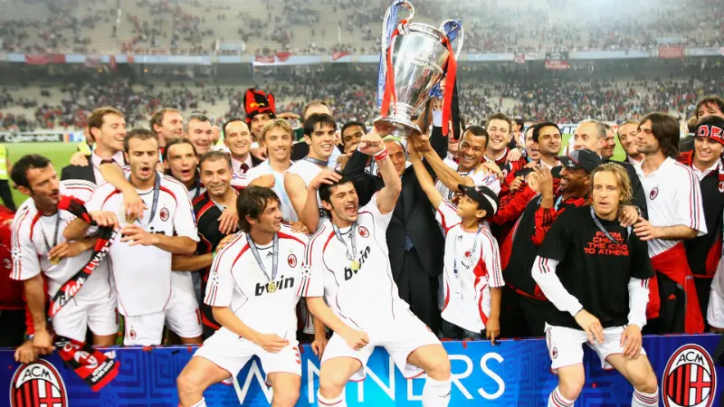 AC Milan đã có 07 chiếc cúp vô địch C1 trong phòng truyền thống